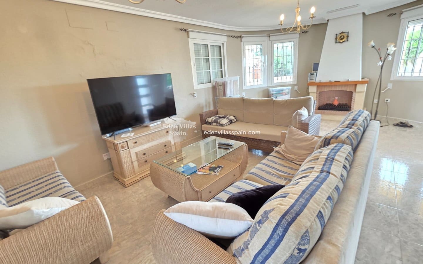Finca/Casa Rural de 3 habitaciones en Catral en venta con piscina garaje - 420.000 € (Ref: 10127276)