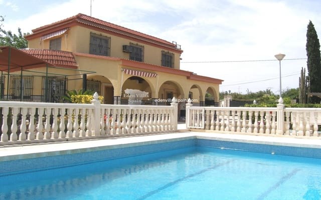 5 slaapkamer Finca/Landhuis te koop in Alicante stad met zwembad garage - € 450.000 (Ref: 10147429)