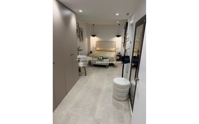 3 soverom Leilighet til salgs i Alicante by med svømmebasseng garasje - € 195 000 (Ref: 10160762)