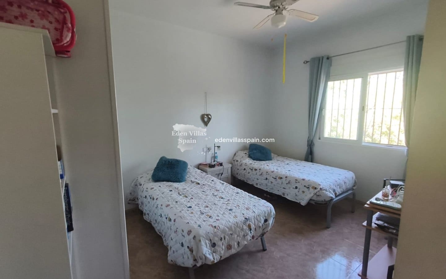5 sypialnia Finka/Dom wiejski na sprzedaż w Catral z basenem garażem - 399 995 € (Ref: 10167909)