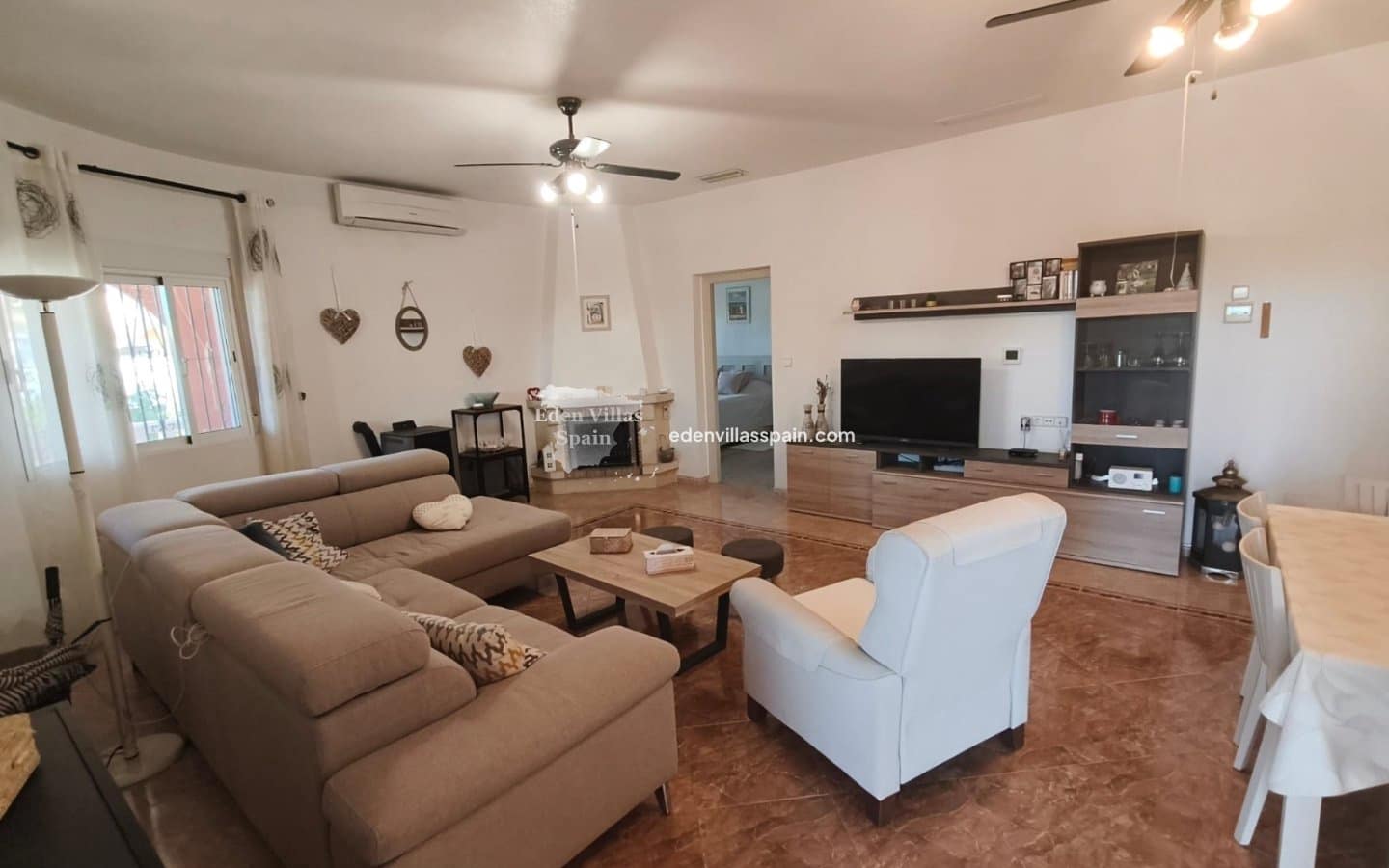 5 soveværelse Finca/Landehus til salg i Alicante by med swimmingpool garage - € 399.995 (Ref: 10167914)