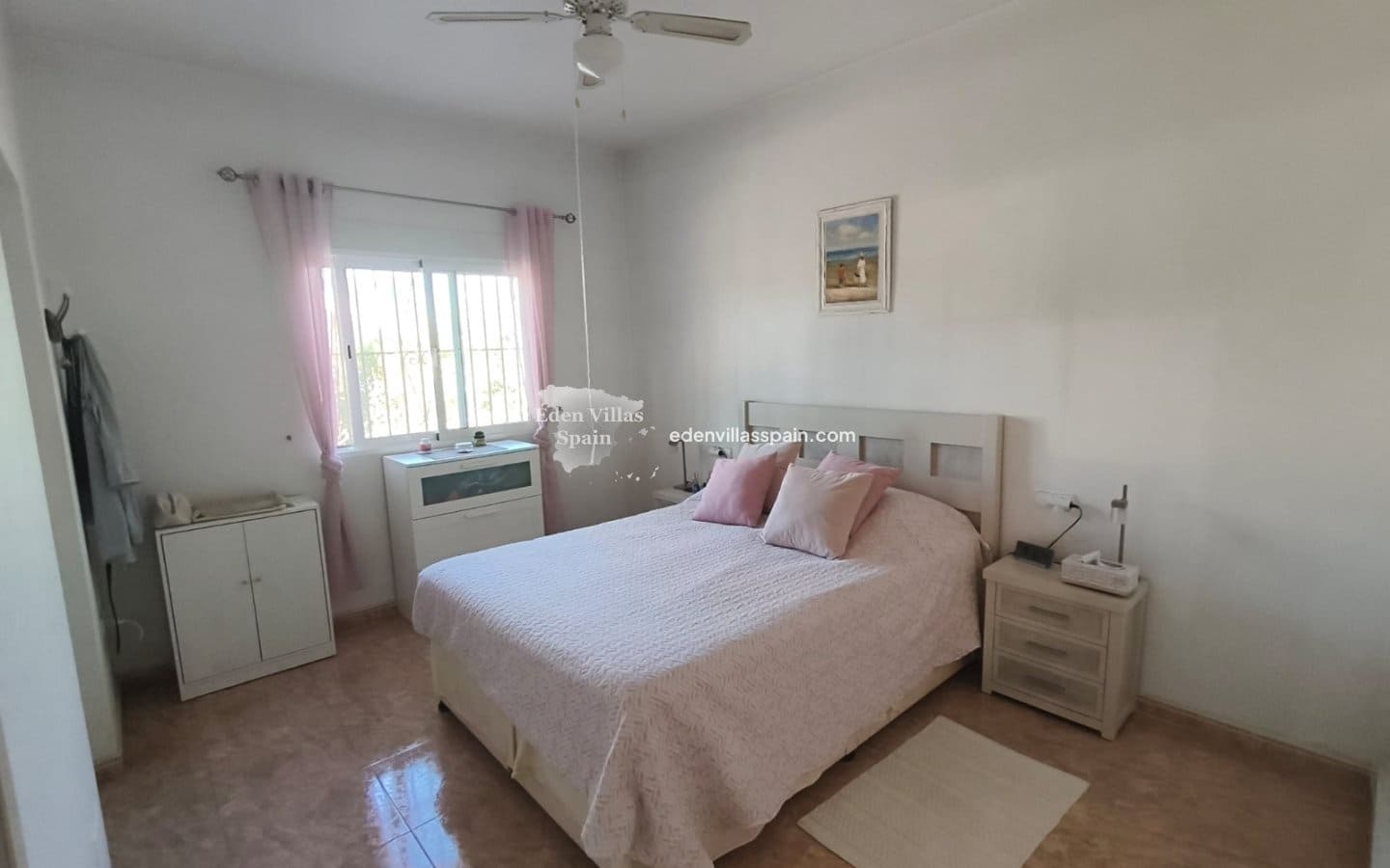 5 soveværelse Finca/Landehus til salg i Alicante by med swimmingpool garage - € 399.995 (Ref: 10167914)