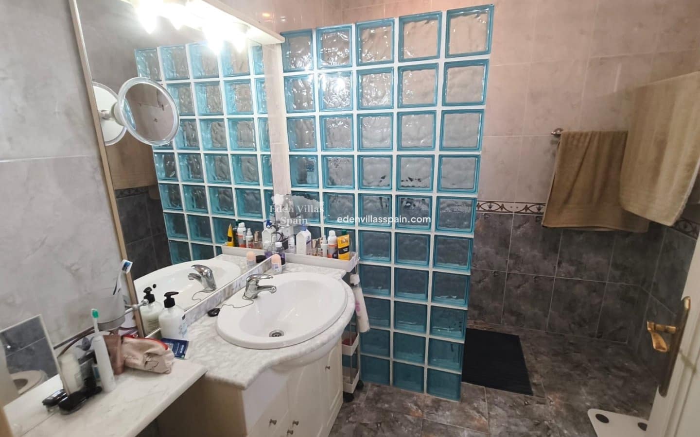 5 soveværelse Finca/Landehus til salg i Alicante by med swimmingpool garage - € 399.995 (Ref: 10167914)