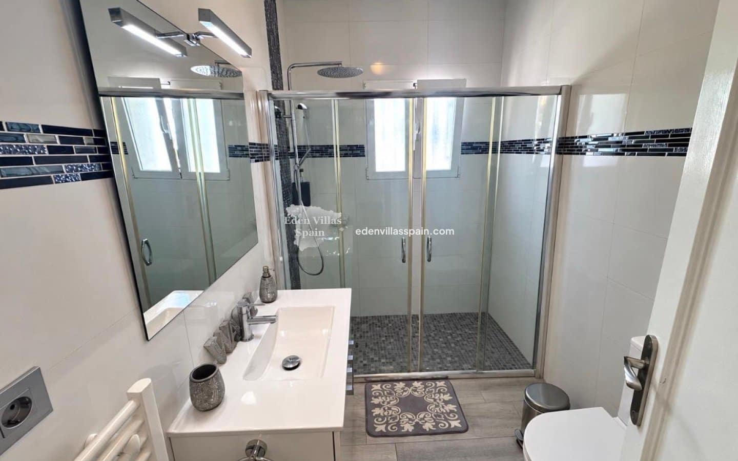 3 chambre Finca/Maison de Campagne à vendre à Almoradi avec piscine garage - 575 000 € (Ref: 10172821)