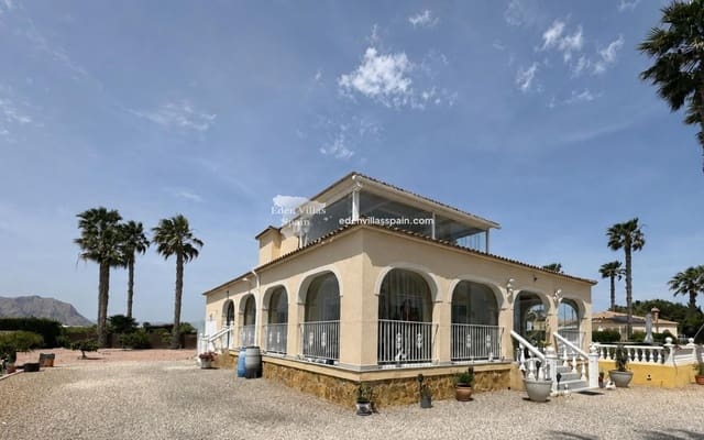 3 chambre Finca/Maison de Campagne à vendre à Almoradí avec piscine garage - 575 000 € (Ref: 10172821)