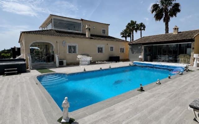 3 soveværelse Finca/Landehus til salg i Benejúzar med swimmingpool garage - € 575.000 (Ref: 10172822)