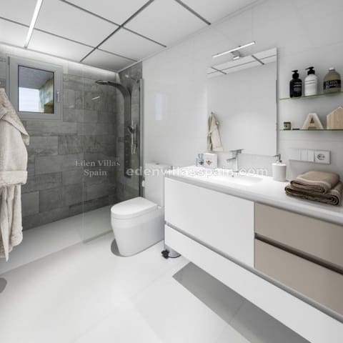 Villa zu verkaufen in San Fulgencio mit Pool - 450.000 € (Ref: 5739405)