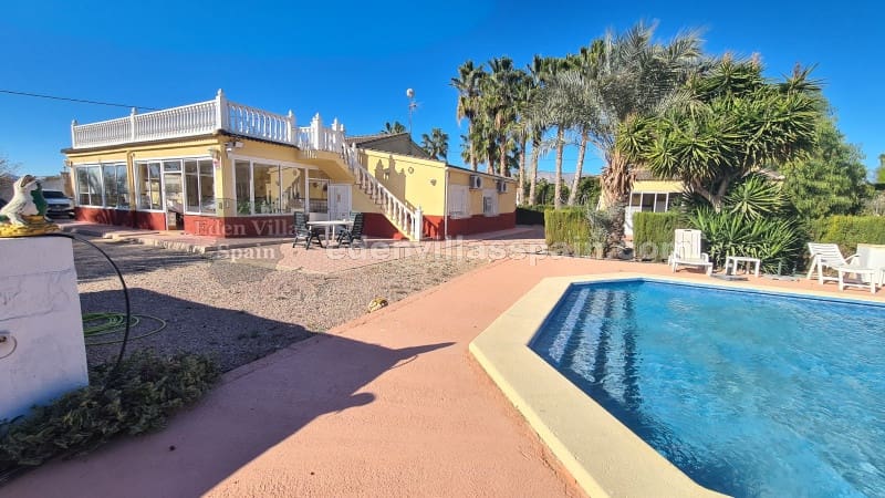 5 slaapkamer Finca/Landhuis te koop in Crevillente / Crevillent met zwembad garage - € 365.000 (Ref: 7970947)