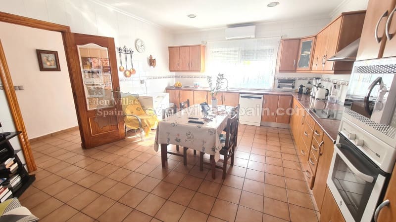 5 slaapkamer Finca/Landhuis te koop in Crevillente / Crevillent met zwembad garage - € 365.000 (Ref: 7970947)