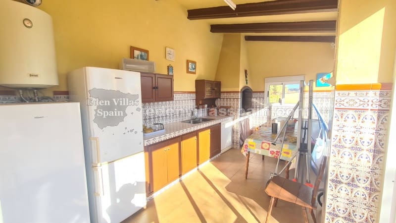 5 sypialnia Finka/Dom wiejski na sprzedaż w Catral z basenem garażem - 365 000 € (Ref: 7970949)