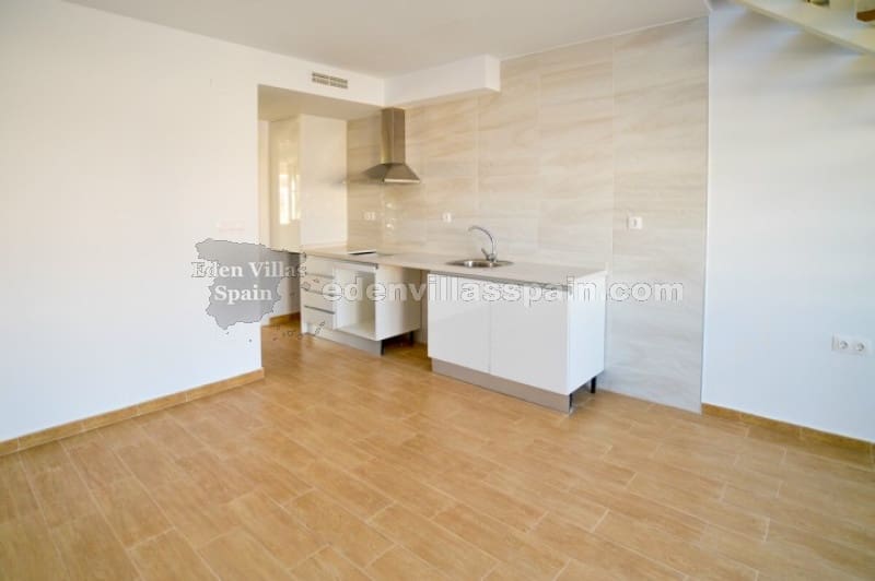 2 bedroom Apartment for sale in Santa Pola with pool - € 270,000 (Ref: 8052067)