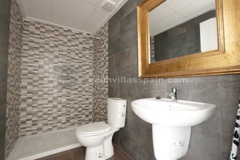 2 chambre Appartement à vendre à Alicante ville avec piscine - 270 000 € (Ref: 8052068)