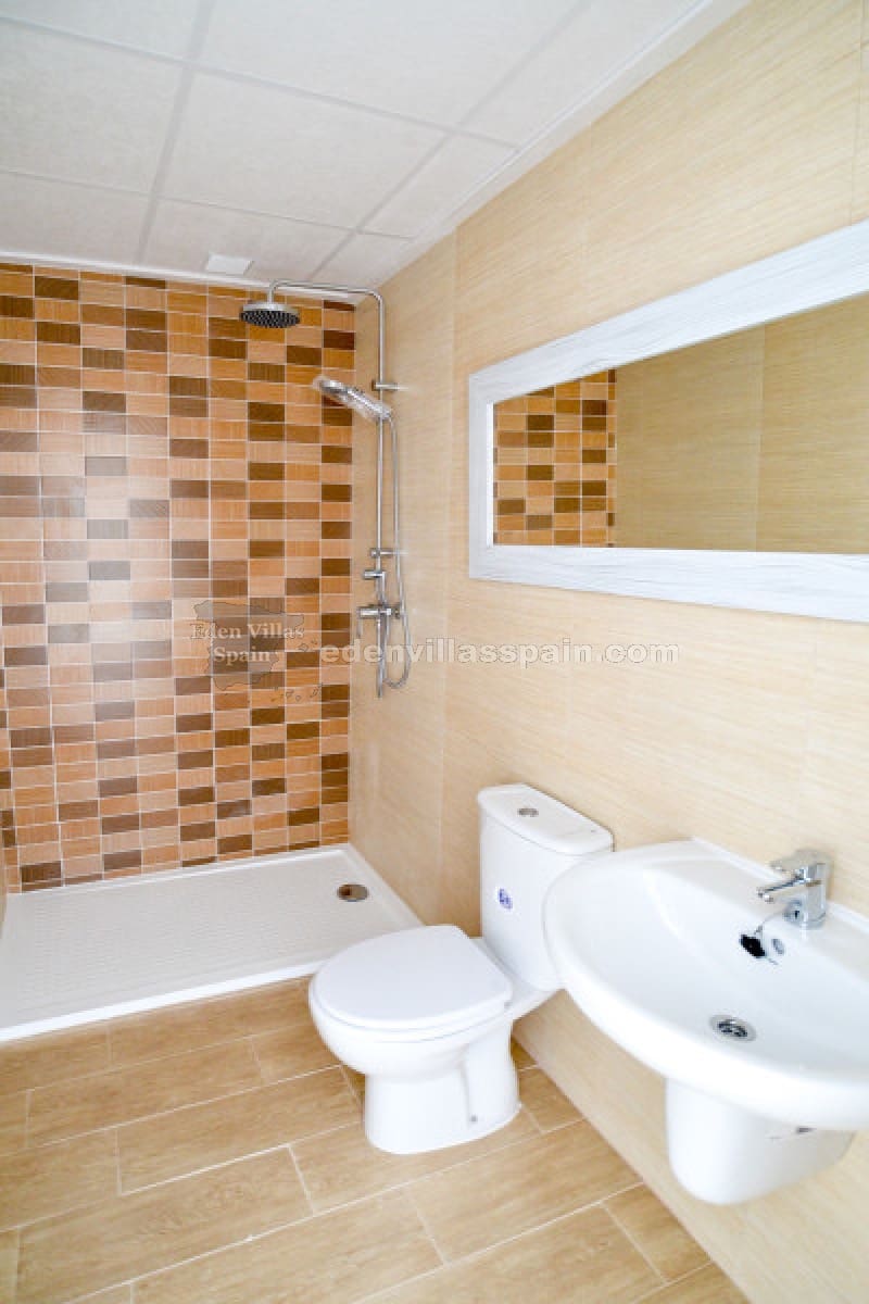 2 chambre Appartement à vendre à Alicante ville avec piscine - 270 000 € (Ref: 8052068)