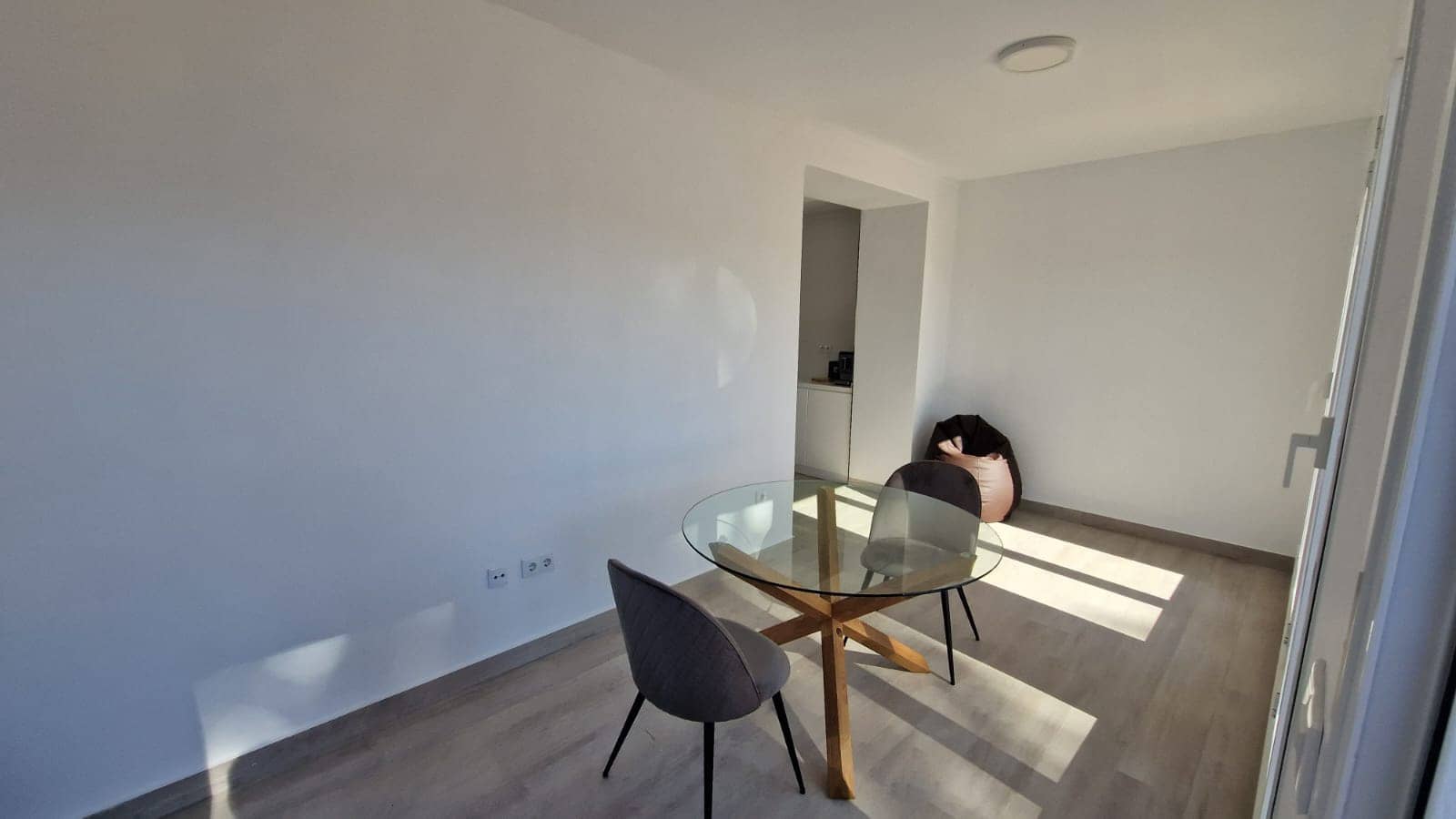 4 soverom Finca/Herregård til salgs i Alicante by med svømmebasseng - € 1 600 (Ref: 8321251)