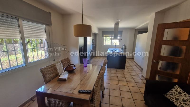 4 soveværelse Villa til salg i Elche / Elx med swimmingpool - € 579.995 (Ref: 8321582)