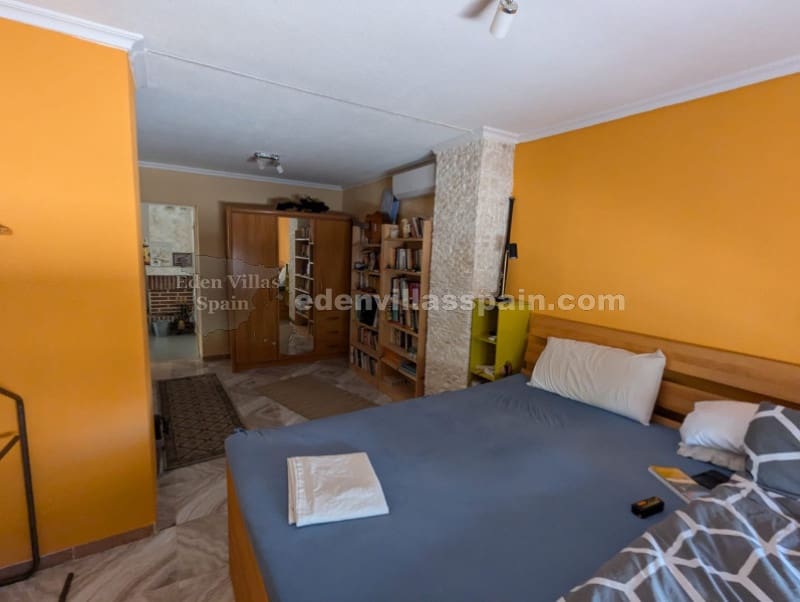 5 Zimmer Finca/Landgut zu verkaufen in Crevillente / Crevillent mit Pool - 444.800 € (Ref: 8472687)