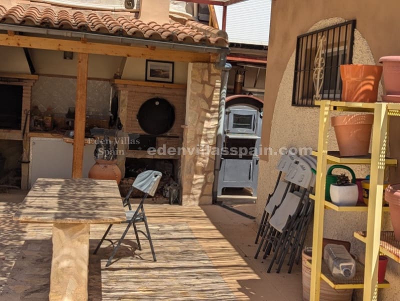 5 Zimmer Finca/Landgut zu verkaufen in Crevillente / Crevillent mit Pool - 444.800 € (Ref: 8472687)