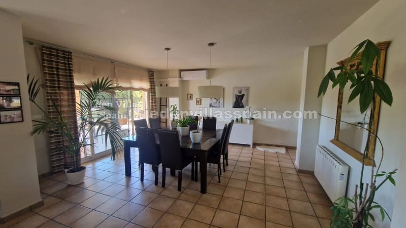 4 quarto Quinta/Casa Rural para venda em Elche / Elx com piscina - 579 995 € (Ref: 8533304)