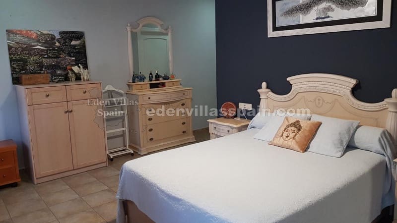 3 sovrum Finca/Hus på landet till salu i Elche / Elx med pool - 435 000 € (Ref: 8537888)