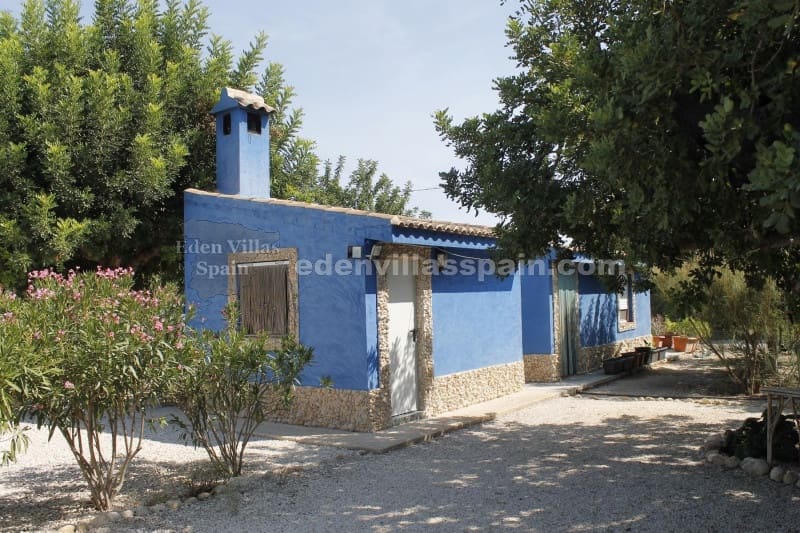 3 sovrum Finca/Hus på landet till salu i Elche / Elx med pool - 435 000 € (Ref: 8537888)