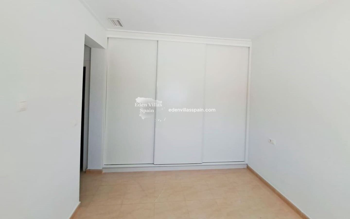 3 bedroom Finca/Country House for sale in Alicante / Alacant city with pool - € 385,000 (Ref: 8647835)