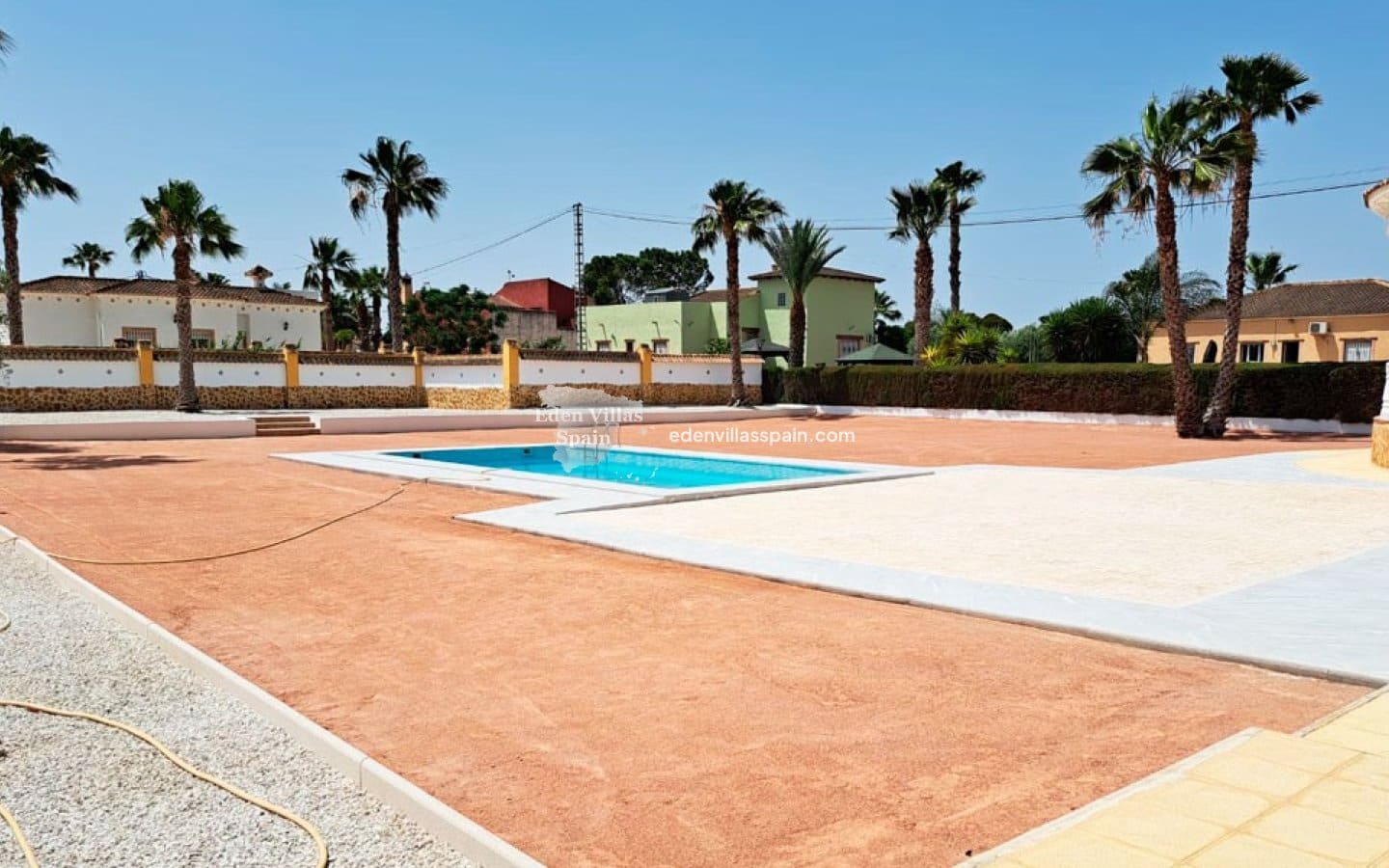 3 bedroom Finca/Country House for sale in Alicante / Alacant city with pool - € 385,000 (Ref: 8647835)