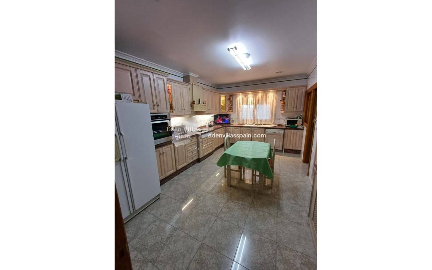 6 slaapkamer Villa te koop in Alicante stad met zwembad - € 920.000 (Ref: 8681647)