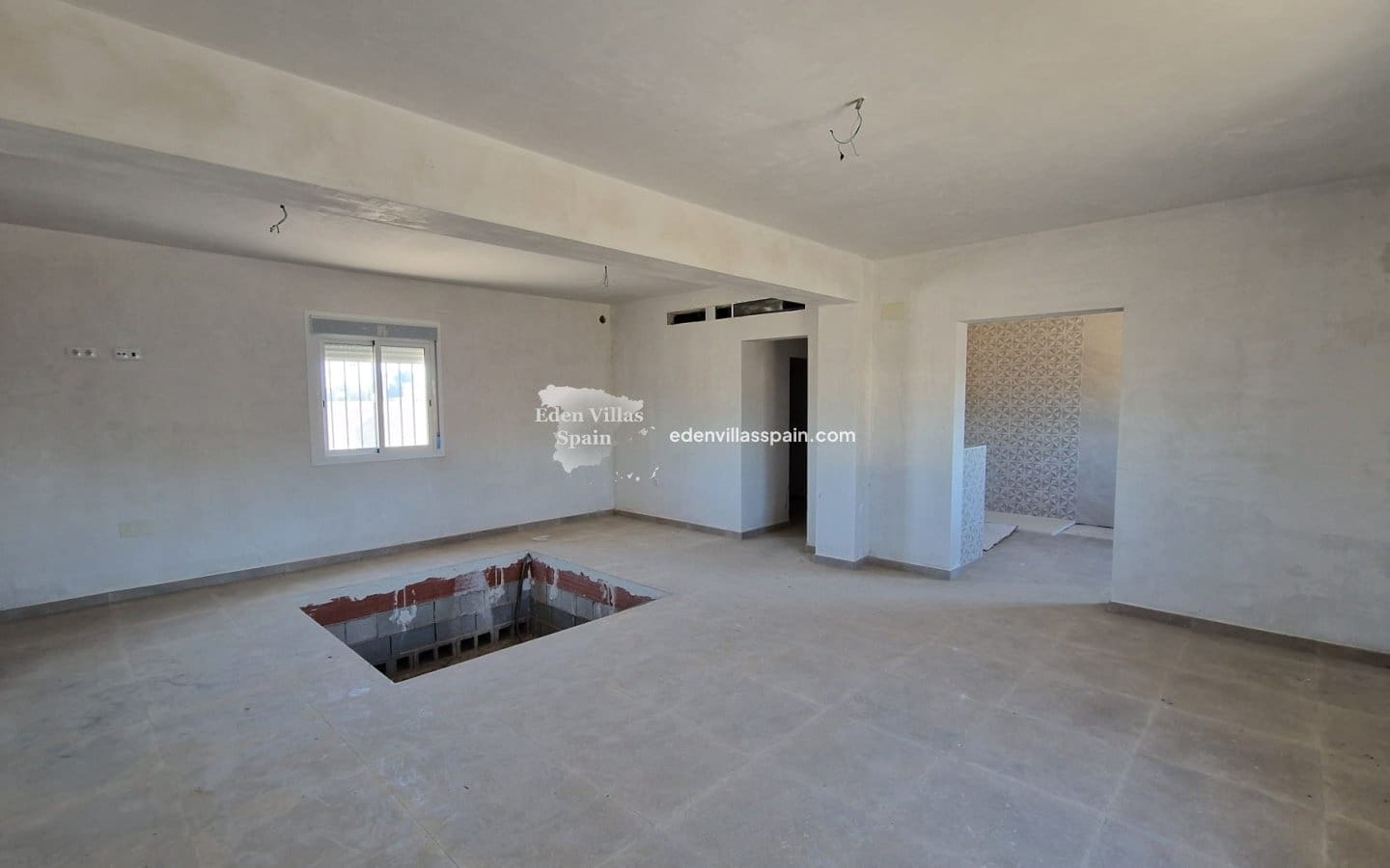 3 sypialnia Finka/Dom wiejski na sprzedaż w Miasto Alicante / Alacant - 390 000 € (Ref: 8754675)