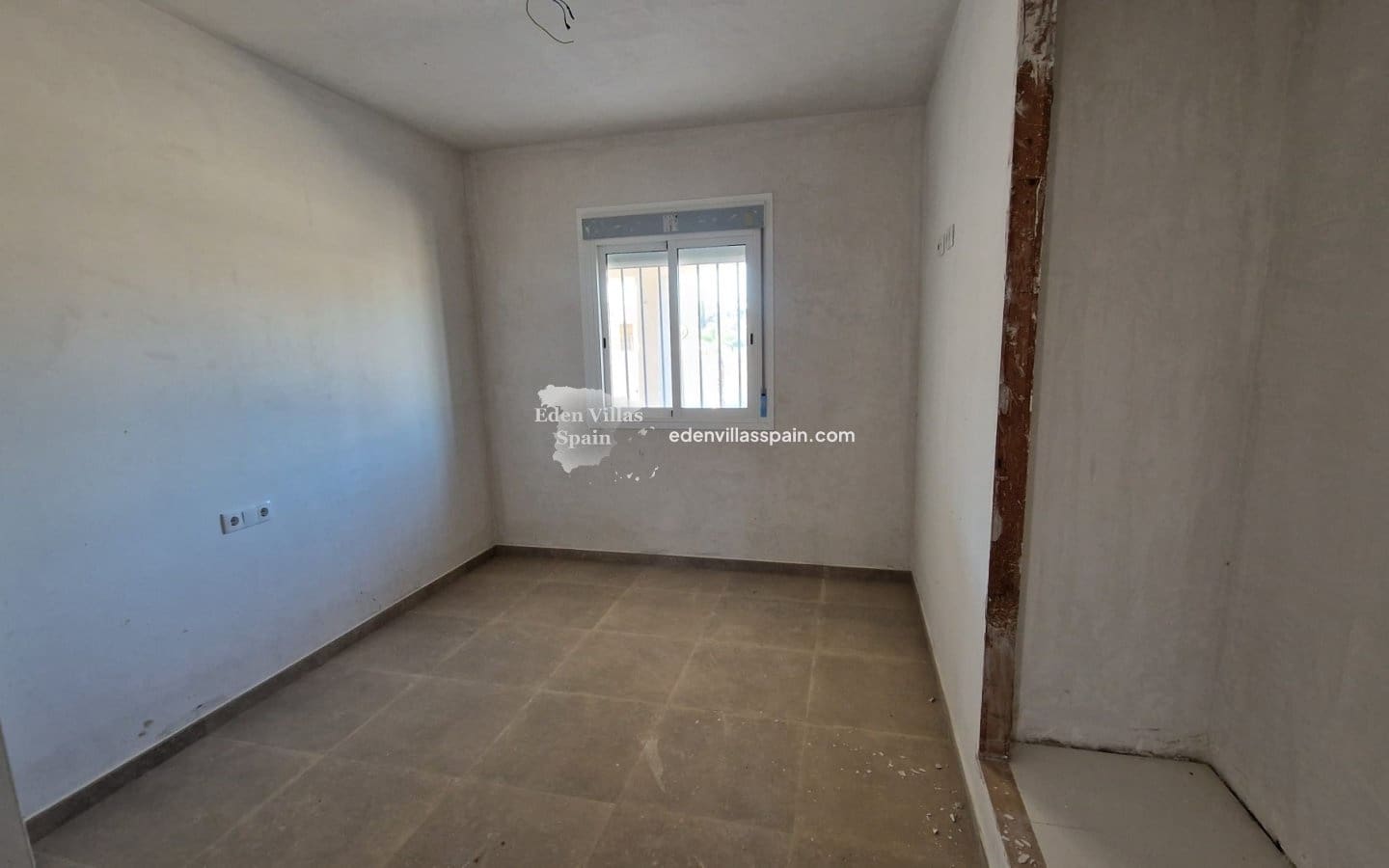 3 sypialnia Finka/Dom wiejski na sprzedaż w Miasto Alicante / Alacant - 390 000 € (Ref: 8754675)
