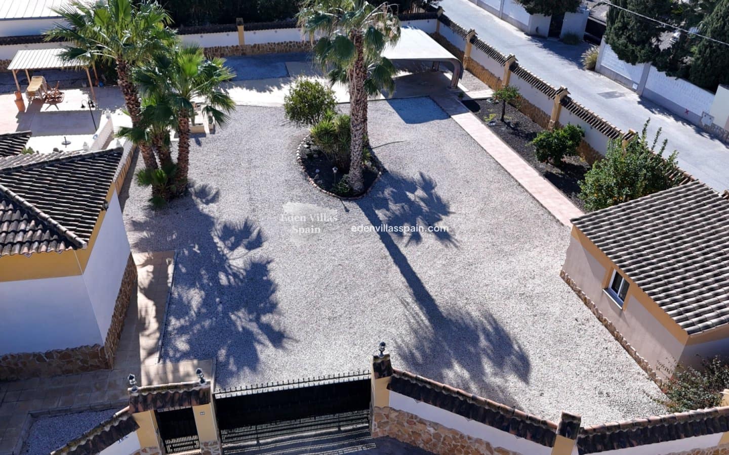 3 slaapkamer Finca/Landhuis te koop in Catral met zwembad - € 329.000 (Ref: 8777461)