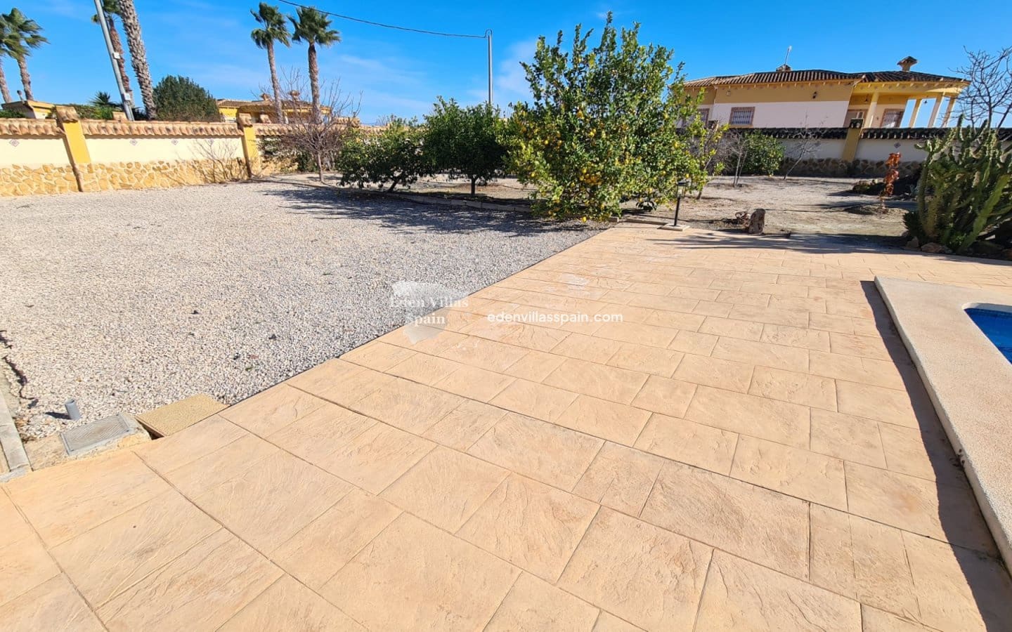 3 slaapkamer Finca/Landhuis te koop in Catral met zwembad - € 329.000 (Ref: 8777462)