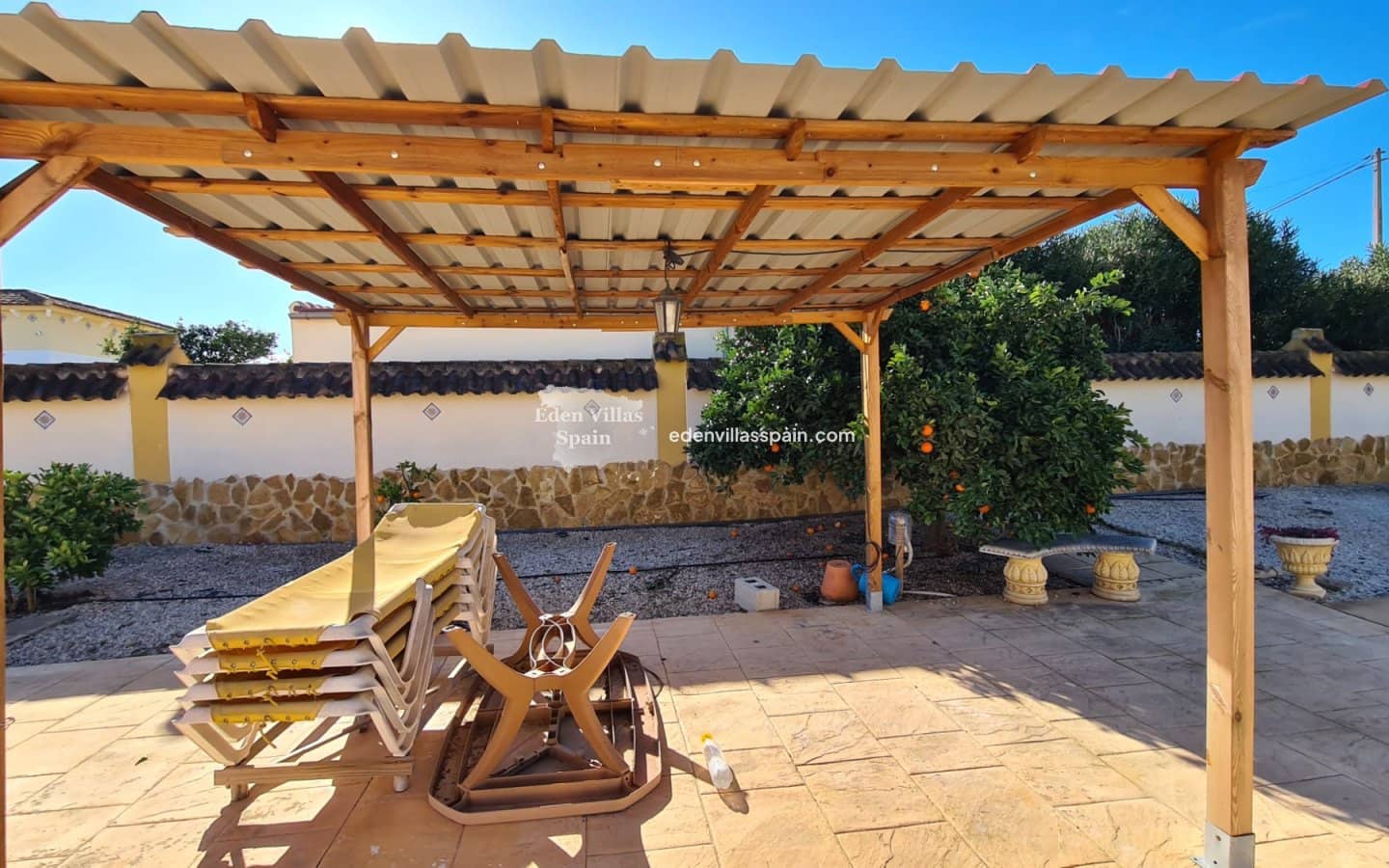 3 slaapkamer Finca/Landhuis te koop in Catral met zwembad - € 329.000 (Ref: 8777462)