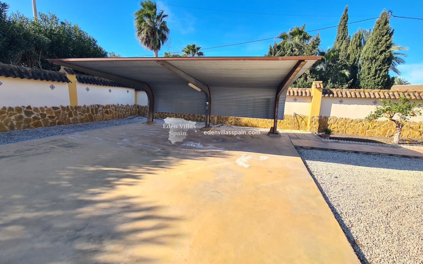 3 soverom Finca/Herregård til salgs i Catral med svømmebasseng - € 329 000 (Ref: 8777463)