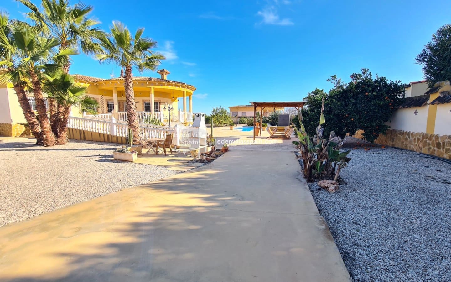 3 soverom Finca/Herregård til salgs i Catral med svømmebasseng - € 329 000 (Ref: 8777463)