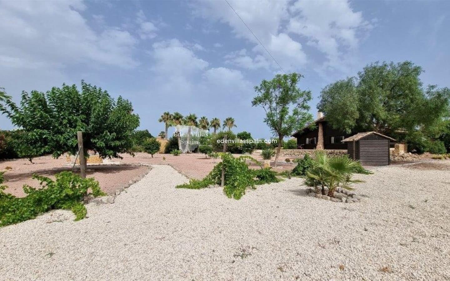 4 bedroom Villa for sale in Alicante / Alacant city with pool - € 975,000 (Ref: 8807356)