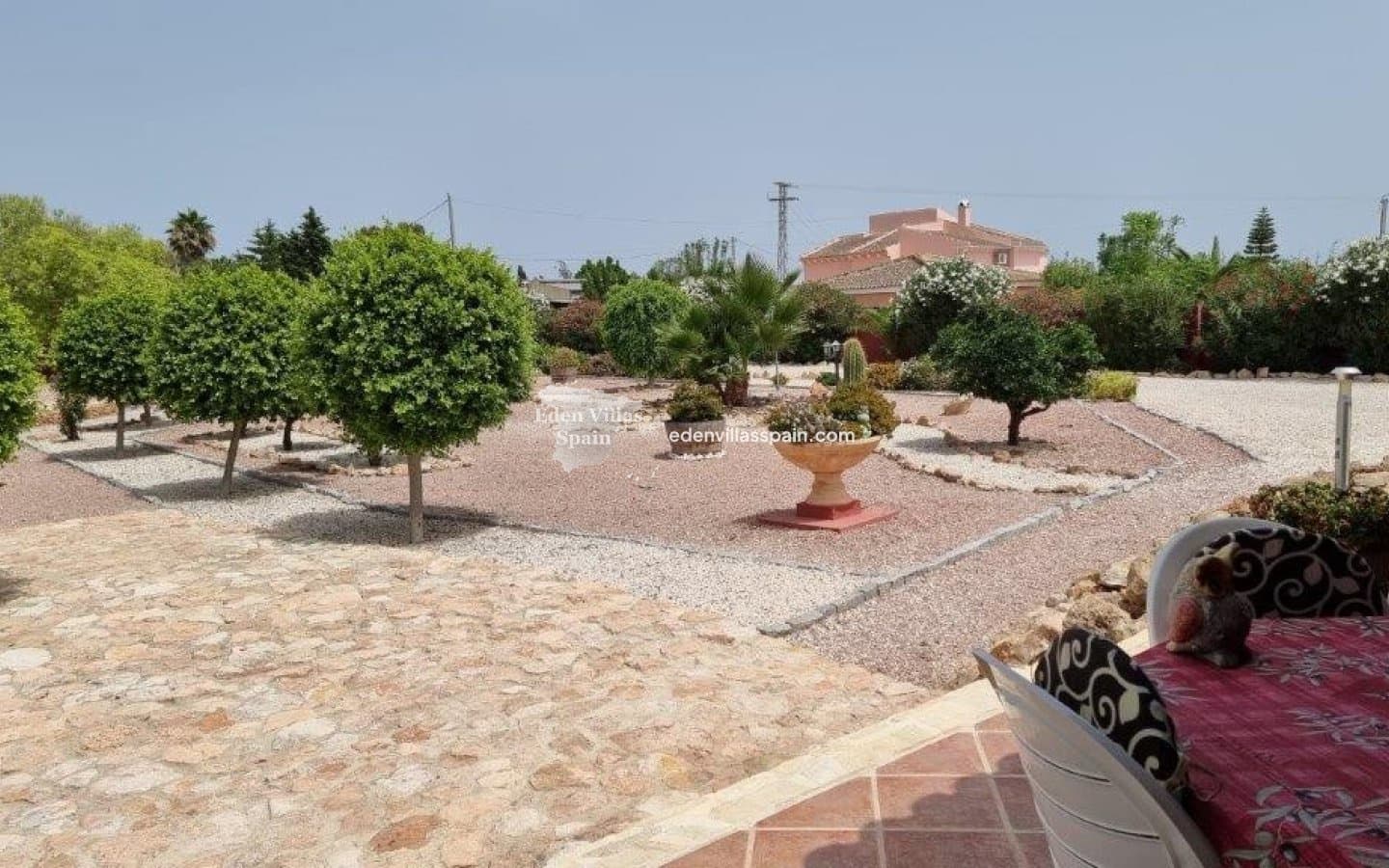 4 bedroom Villa for sale in Alicante / Alacant city with pool - € 975,000 (Ref: 8807356)