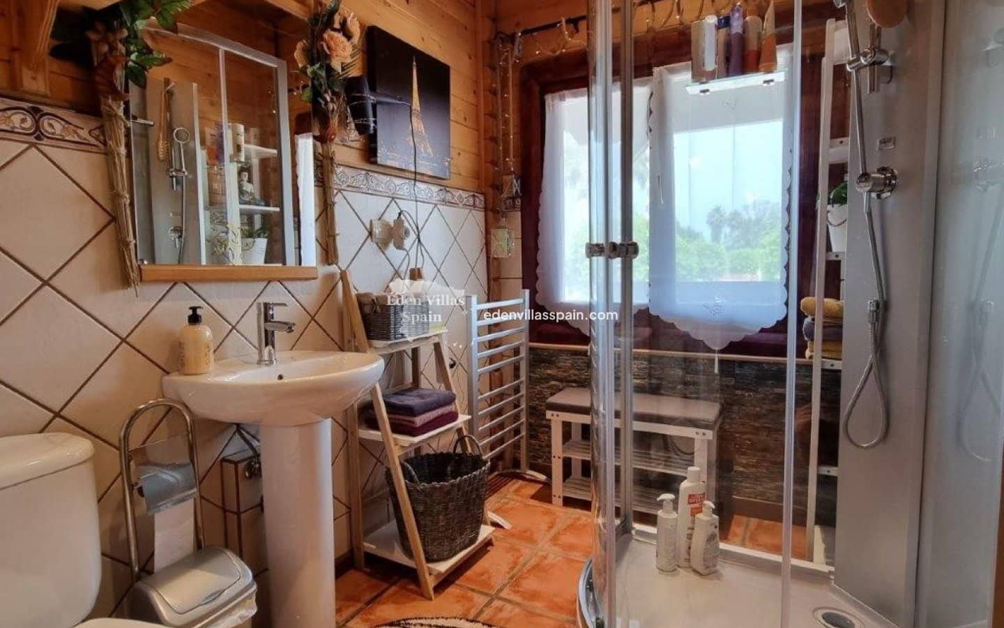 4 bedroom Villa for sale in Alicante / Alacant city with pool - € 975,000 (Ref: 8807356)