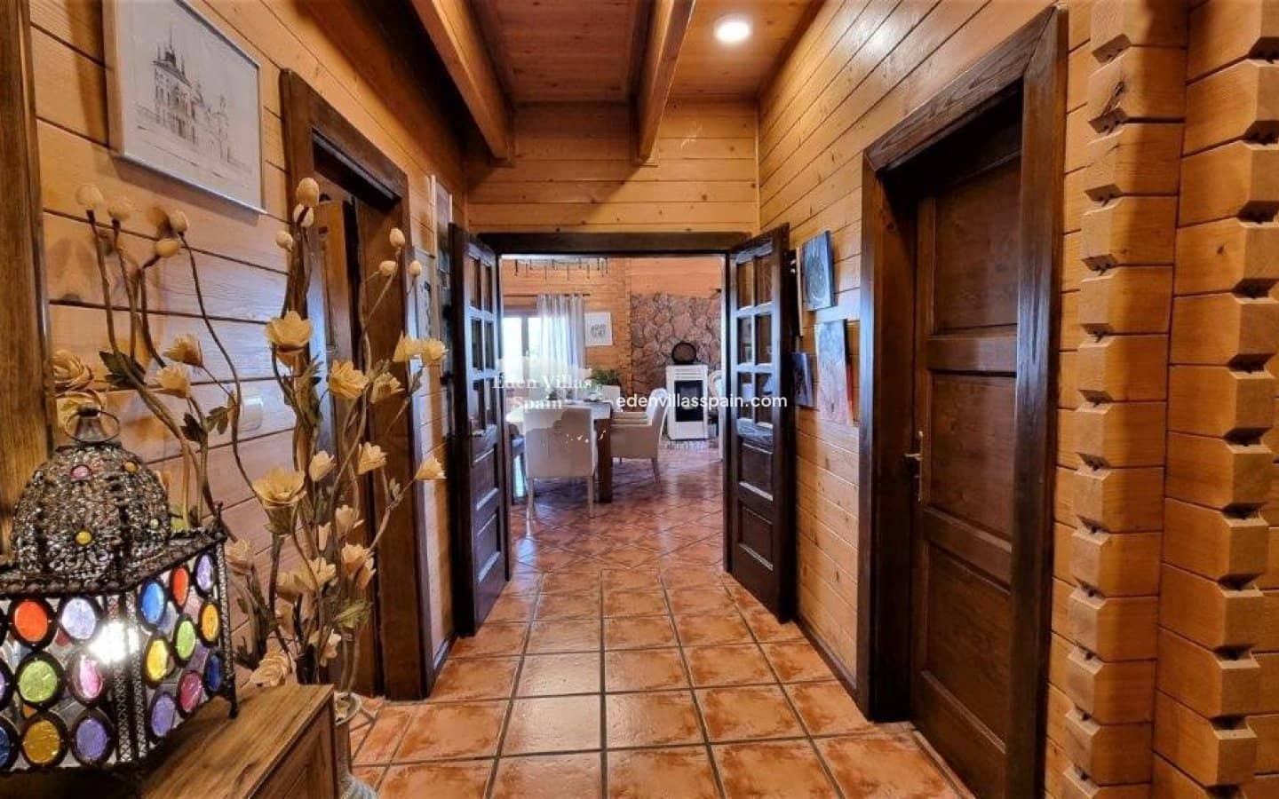 4 bedroom Villa for sale in Alicante / Alacant city with pool - € 975,000 (Ref: 8807356)