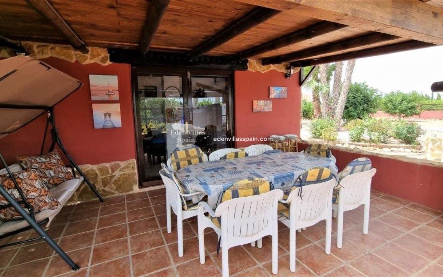4 bedroom Villa for sale in Alicante / Alacant city with pool - € 975,000 (Ref: 8807356)