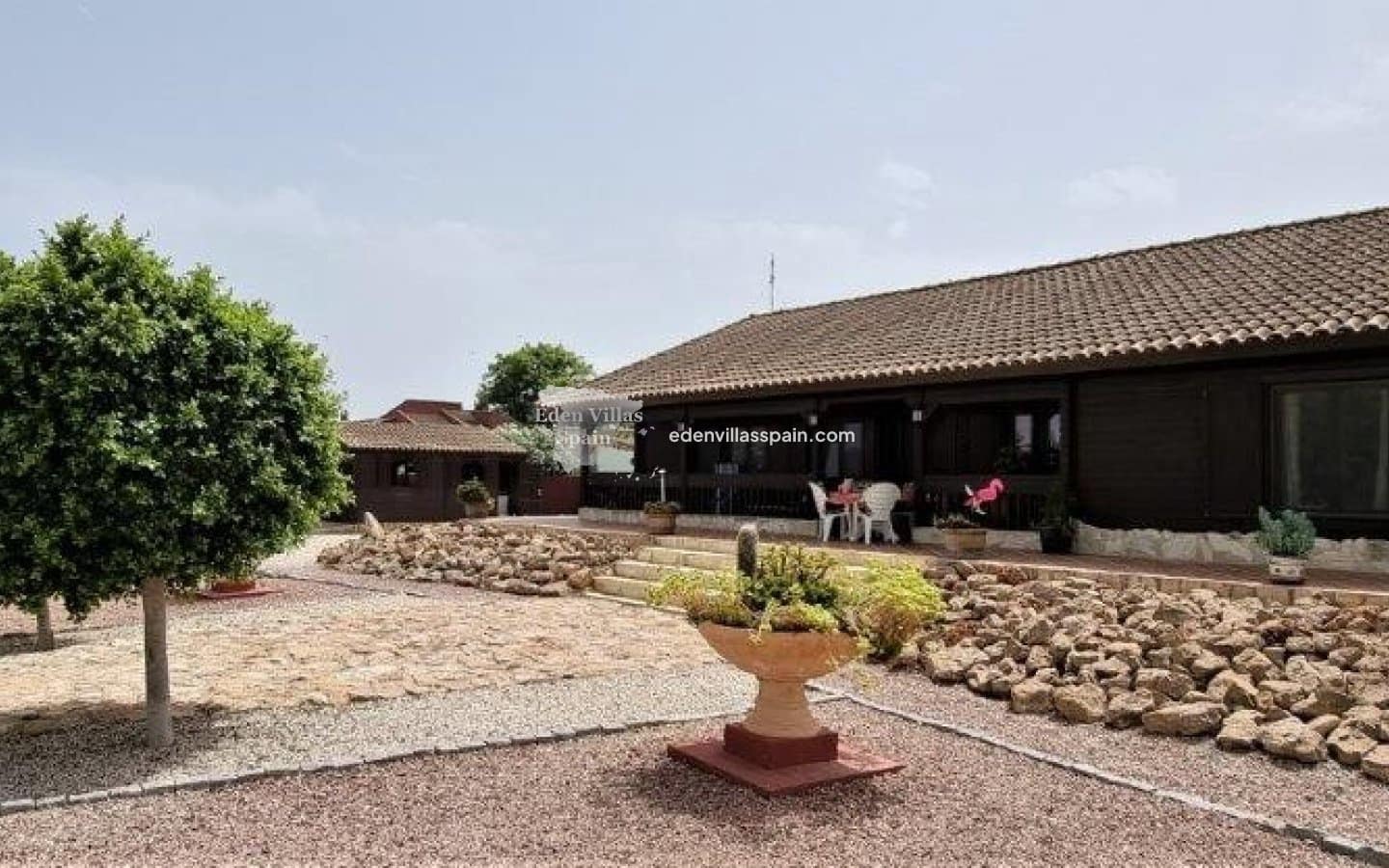 4 bedroom Villa for sale in Alicante / Alacant city with pool - € 975,000 (Ref: 8807356)