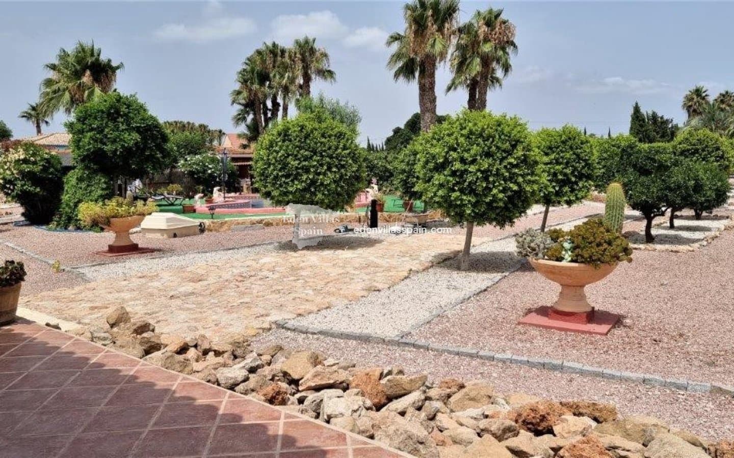 4 bedroom Villa for sale in Alicante / Alacant city with pool - € 975,000 (Ref: 8807356)