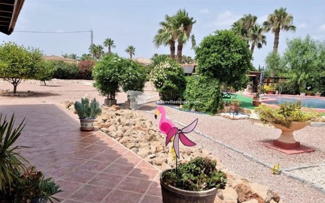 Chalet de 4 habitaciones en Alicante / Alacant ciudad en venta con piscina - 975.000 € (Ref: 8807356)