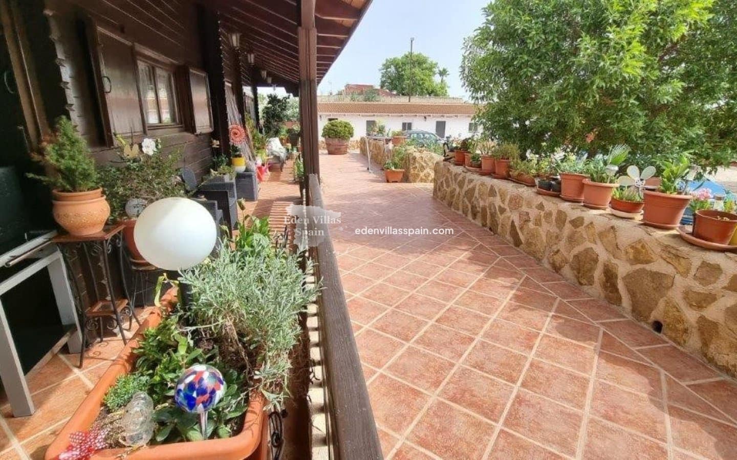 4 bedroom Villa for sale in Alicante / Alacant city with pool - € 975,000 (Ref: 8807356)