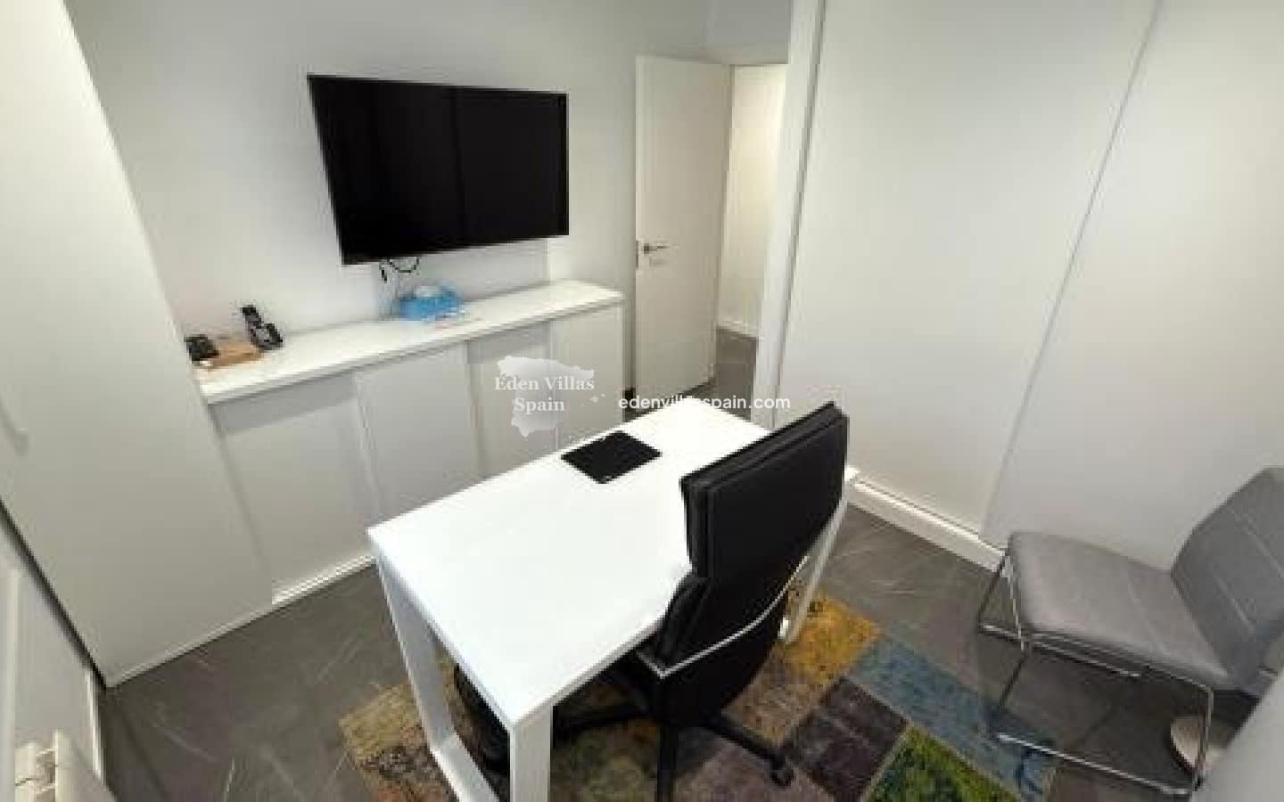 5 slaapkamer Villa te koop in Playa de San Juan met zwembad garage - € 1.499.000 (Ref: 8848717)