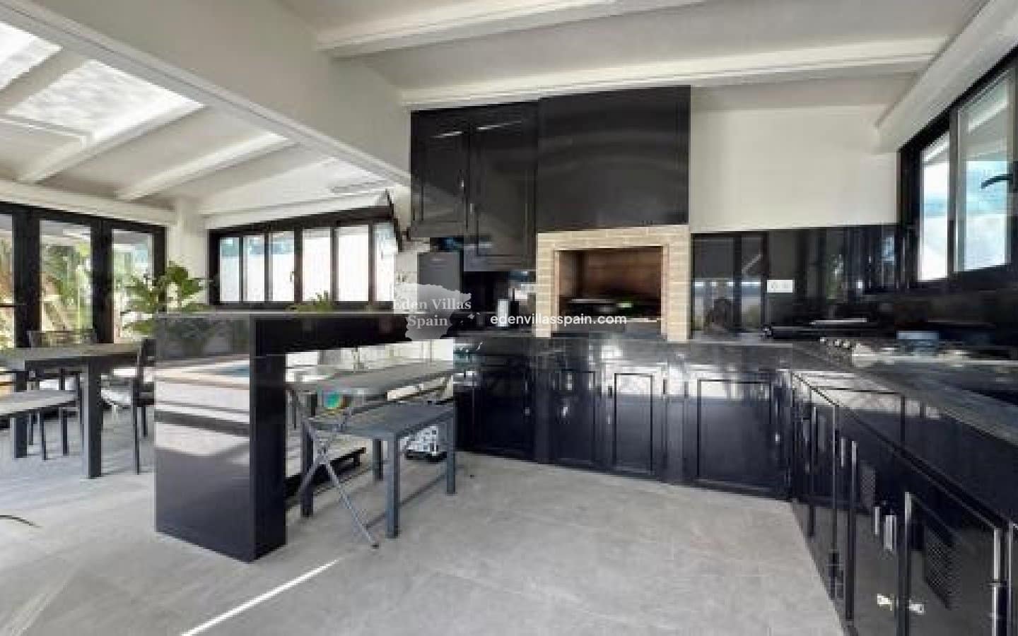 5 slaapkamer Villa te koop in Alicante stad met zwembad - € 1.499.000 (Ref: 8848718)