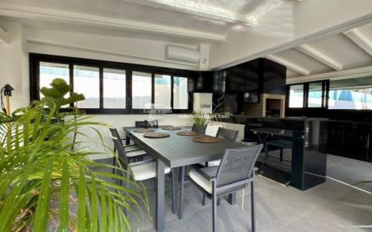 5 slaapkamer Villa te koop in Alicante stad met zwembad - € 1.499.000 (Ref: 8848718)