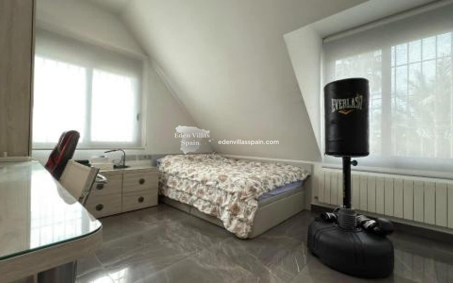 5 slaapkamer Villa te koop in Alicante stad met zwembad - € 1.499.000 (Ref: 8848718)