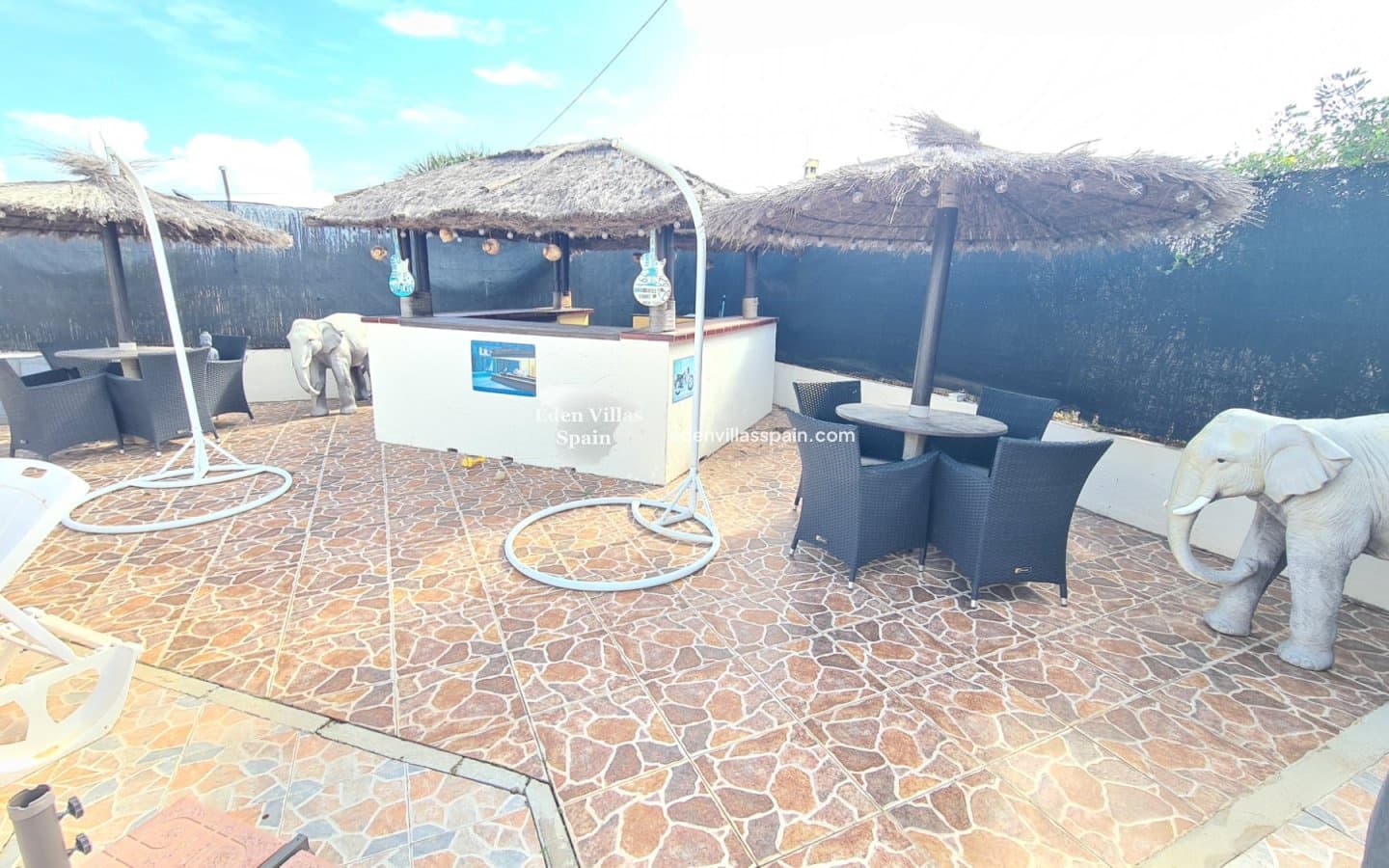 3 bedroom Villa for sale in La Marina with pool - € 450,000 (Ref: 8857927)