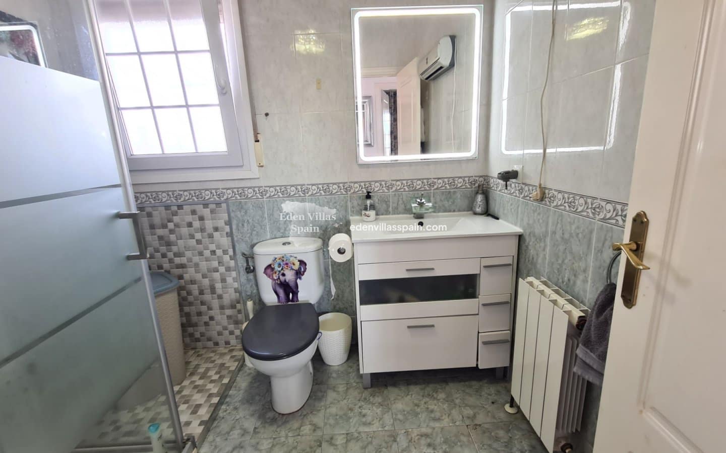 3 bedroom Villa for sale in La Marina with pool - € 450,000 (Ref: 8857927)