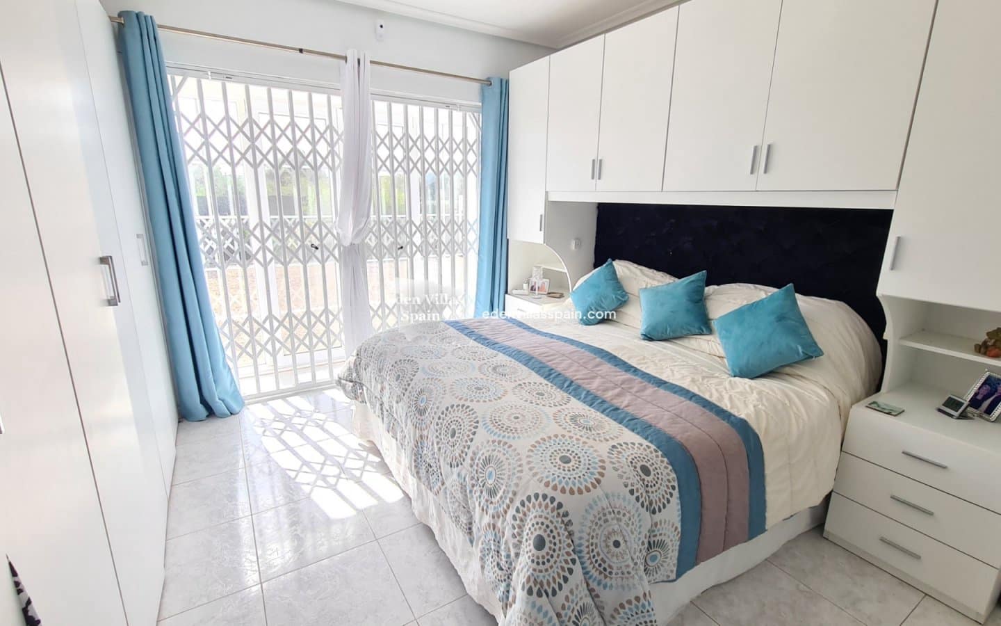 3 bedroom Villa for sale in Elche / Elx with pool - € 450,000 (Ref: 8857928)